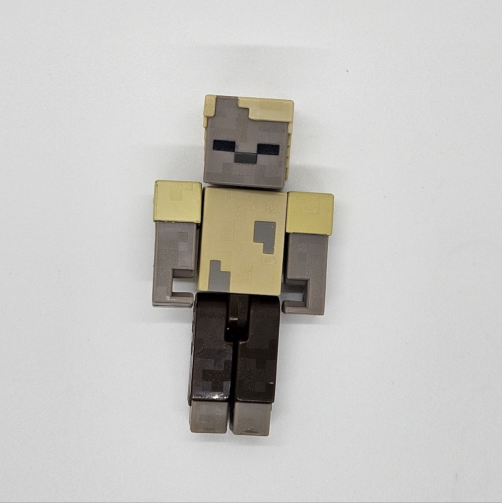 Mattel Minecraft Husk Zombie Action Figure Toy